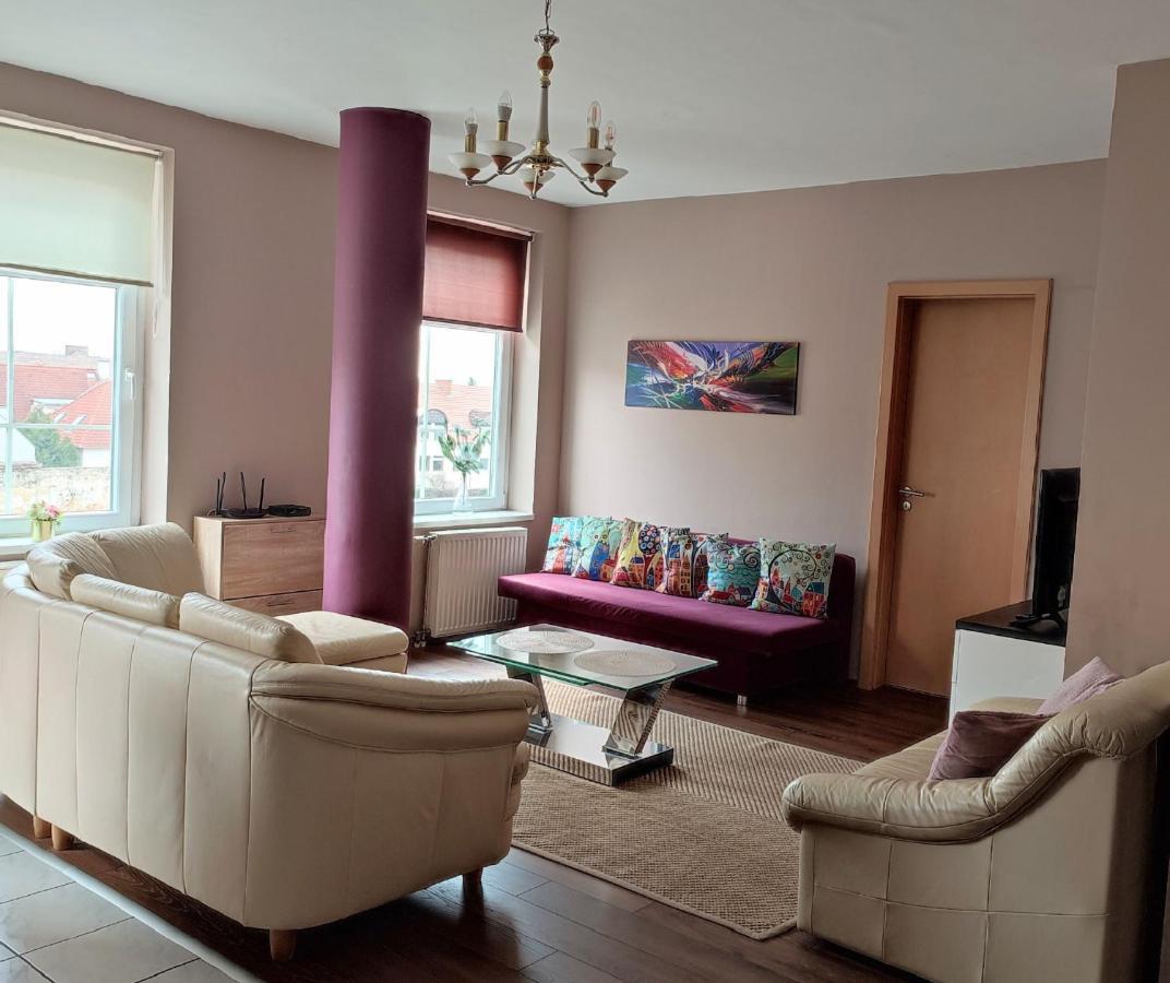 Aqua Apartmanok Pécs Buitenkant foto