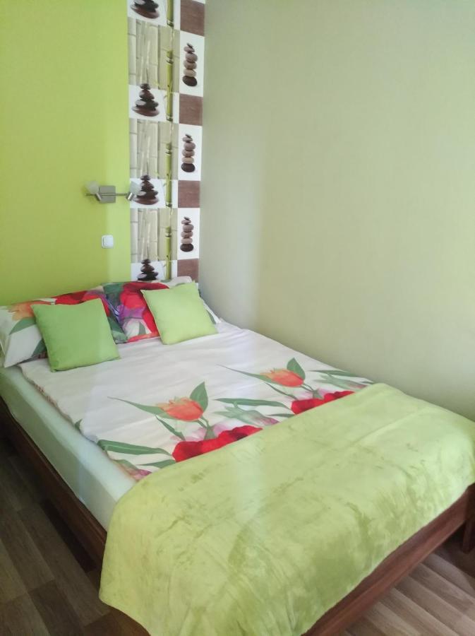 Aqua Apartmanok Pécs Buitenkant foto